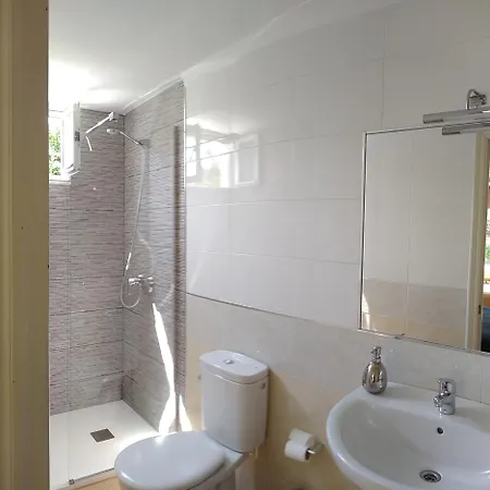Hotel Sebreñu *